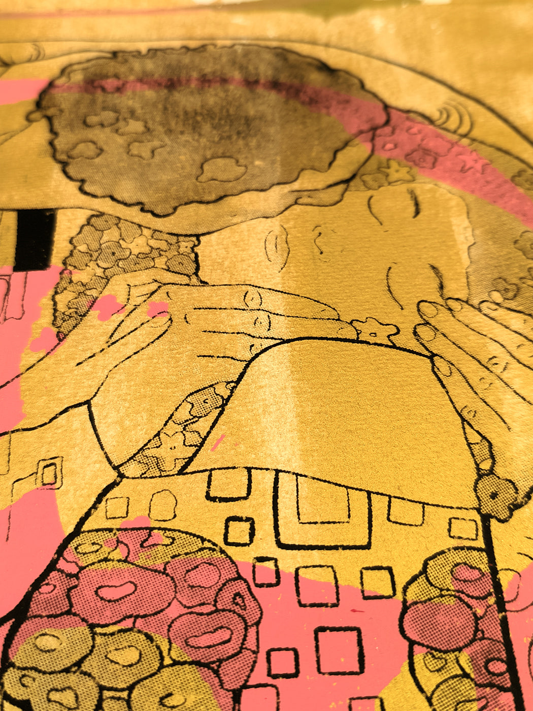 El Beso de Klimt: Fusión de Amor y Arte Urbano Contemporáneo - Retrato Print (original painting on paper)